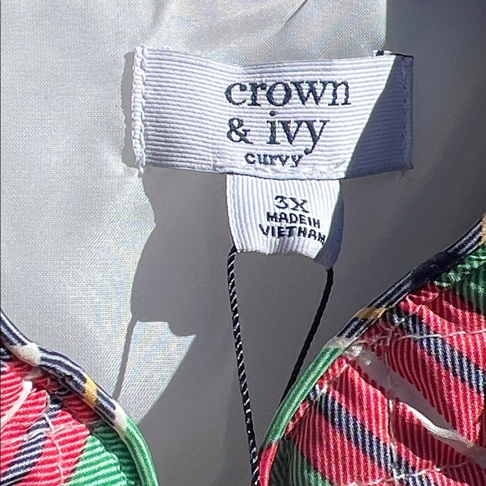 NWT Crown & Ivy Curvy Plus Size 3X Puffer Icon Vest Lattice Print Ivory Plaid - Picture 3 of 12